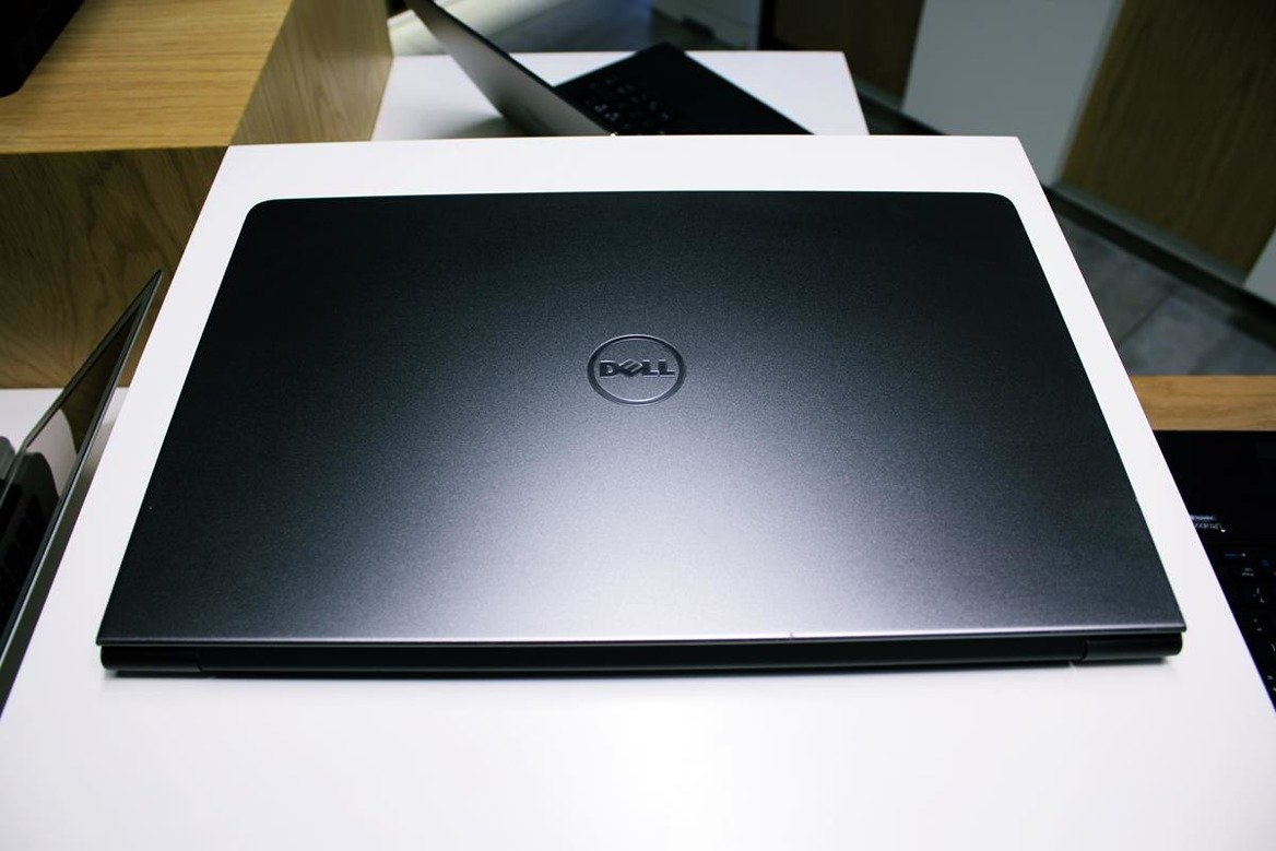 Windowsノート本体 Dell 5568 - I5 7200U DELL 5568 i5-7200U 8GB 240GB SSD FHD WIN 10 HOME | Laurem